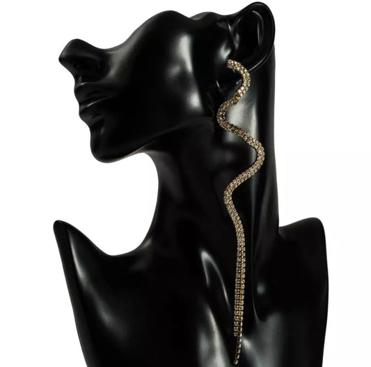 BEST SELLER-Long Diamond Earrings